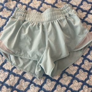 blue lululemon hotty hot 2 inch